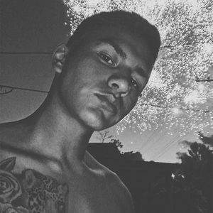 Meet your Posher, Ezequiel